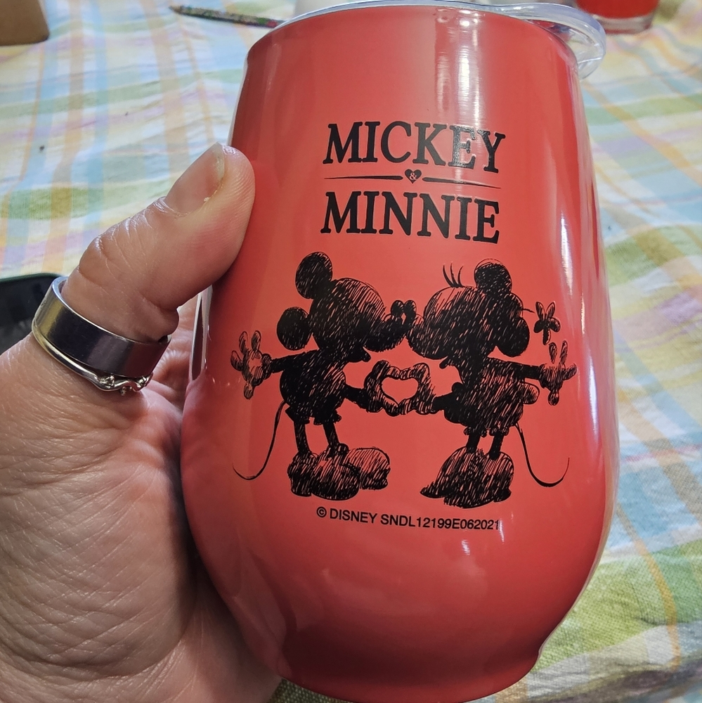 Disney 10oz tumbler with lid.